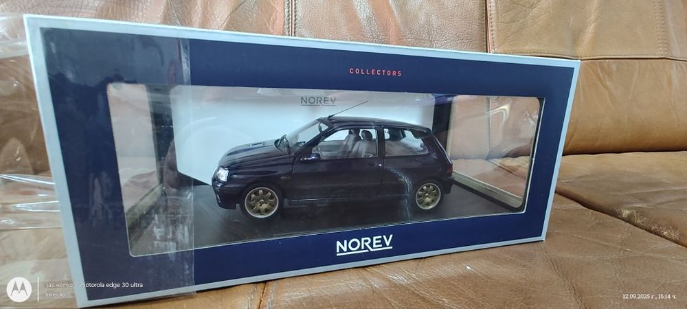 Колекционерска колички Renault Clio  Williams
