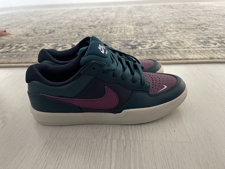 Adidasi Nike noi nepurtati