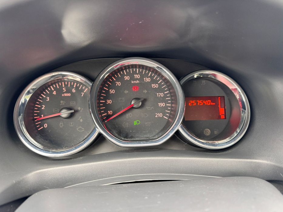 Logan mcv 2014 0.9 tce varianta prestige