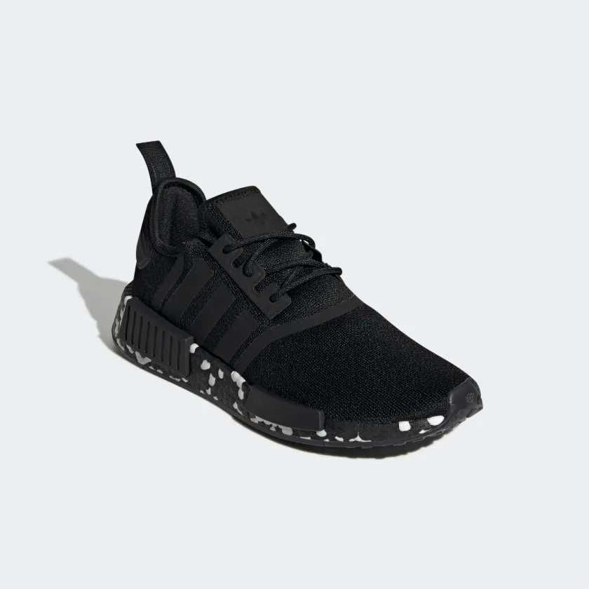 Оригинални маратонки *ADIDAS NMD R1 NEW OREO * EU 42 , 43 1/3