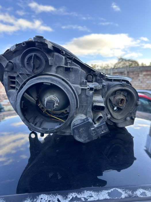 Ляв фар Mercedes W211