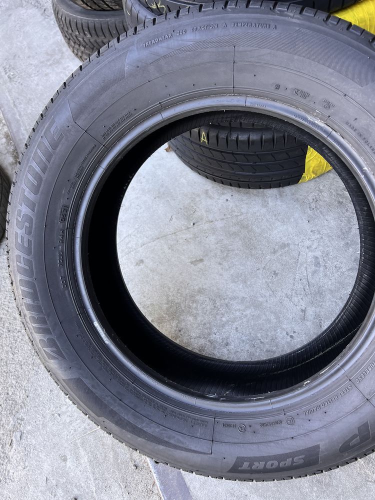 4 anvelope vara 235/60/18 , Bridgestone , DOT 2021 !