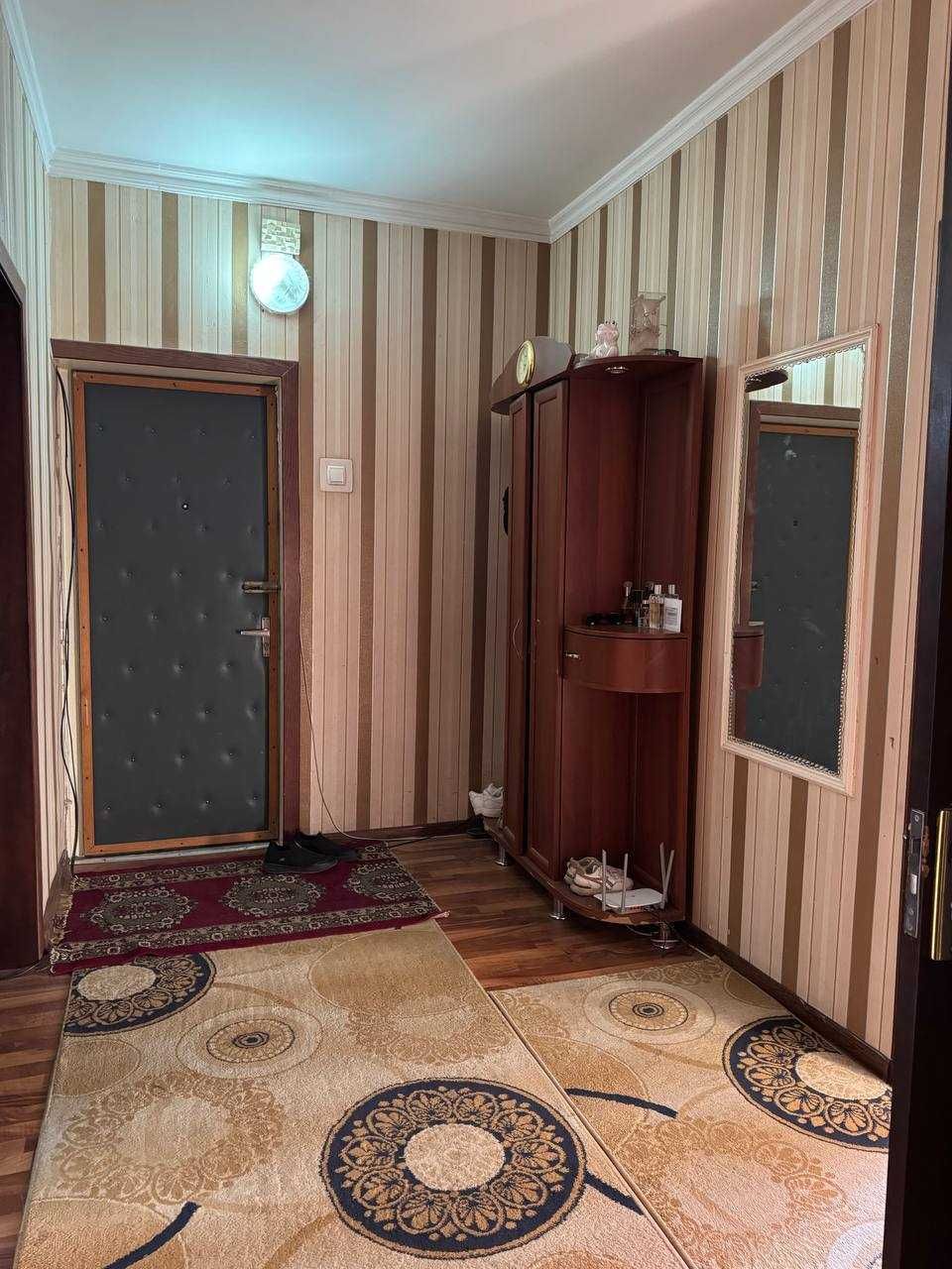 Продается квартира 4 комнат Юнусабад-10 квартал ААА