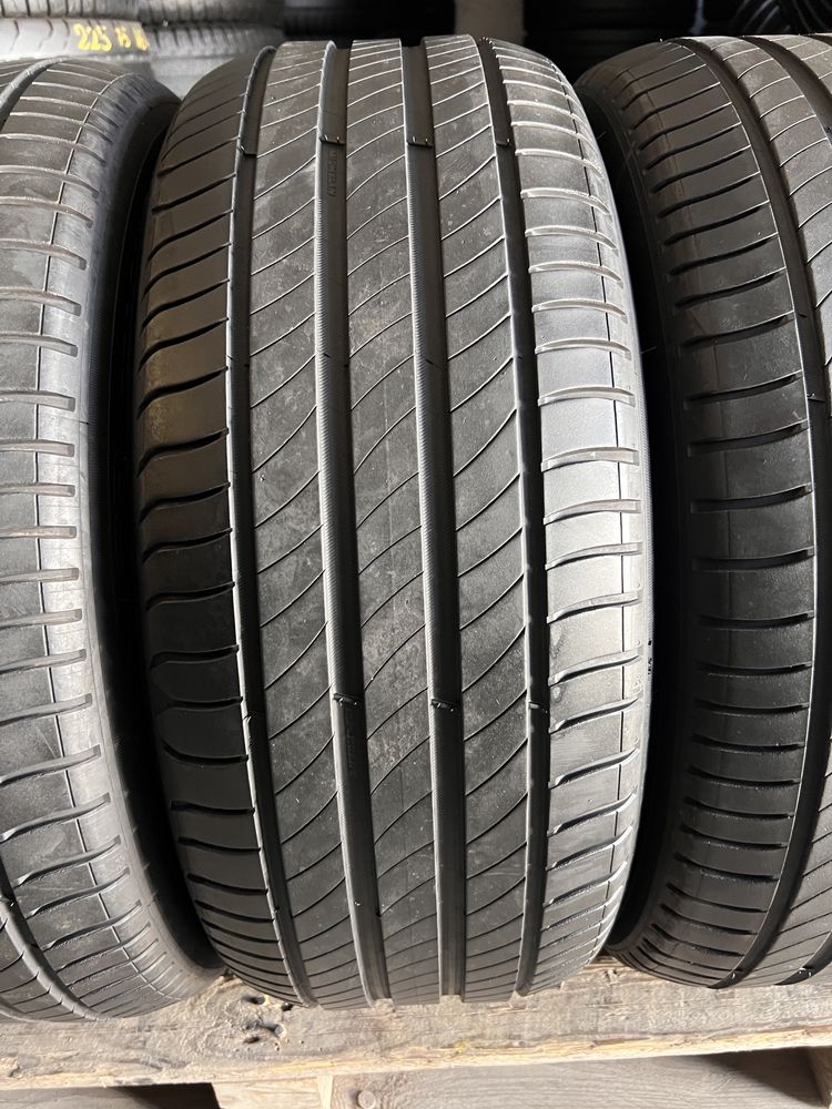 4 anvelope vara 235/55/17 , Michelin !