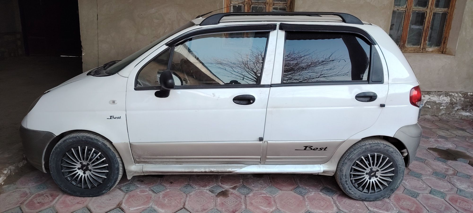 Matiz best 2010 yil srochni sotiladi