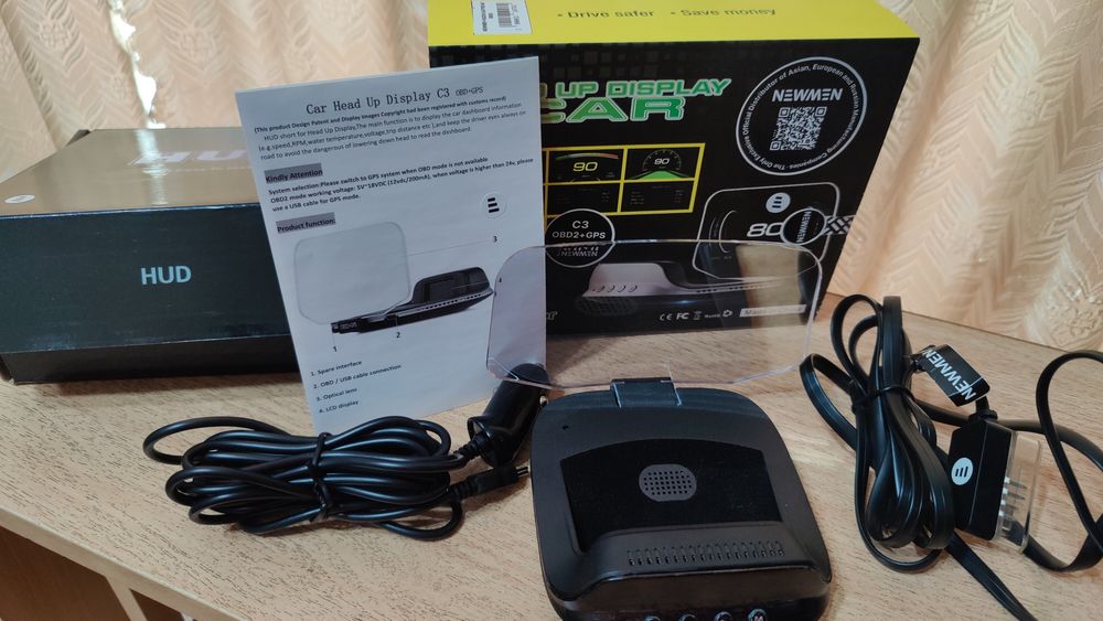 Продам HUD С3 OBD+GPS проектор на лобовое стекло