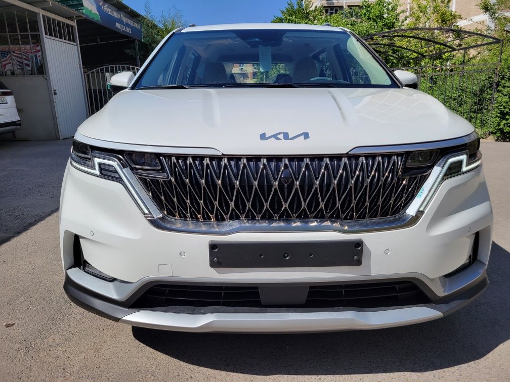 KIA CARNIVAL 2022 модел