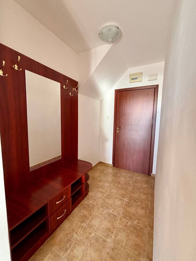 Продава се Двустаен апартамент в Свети Влас - 80 кв.м за 1025 €/кв.м - Снимка #1