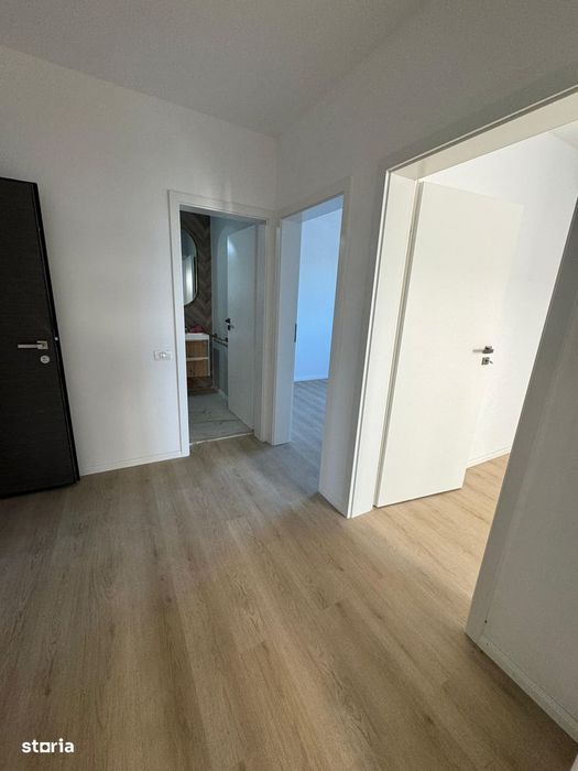 Vanzare 2 camere decomandat bloc nou finisaje de lux 10min de Unirii