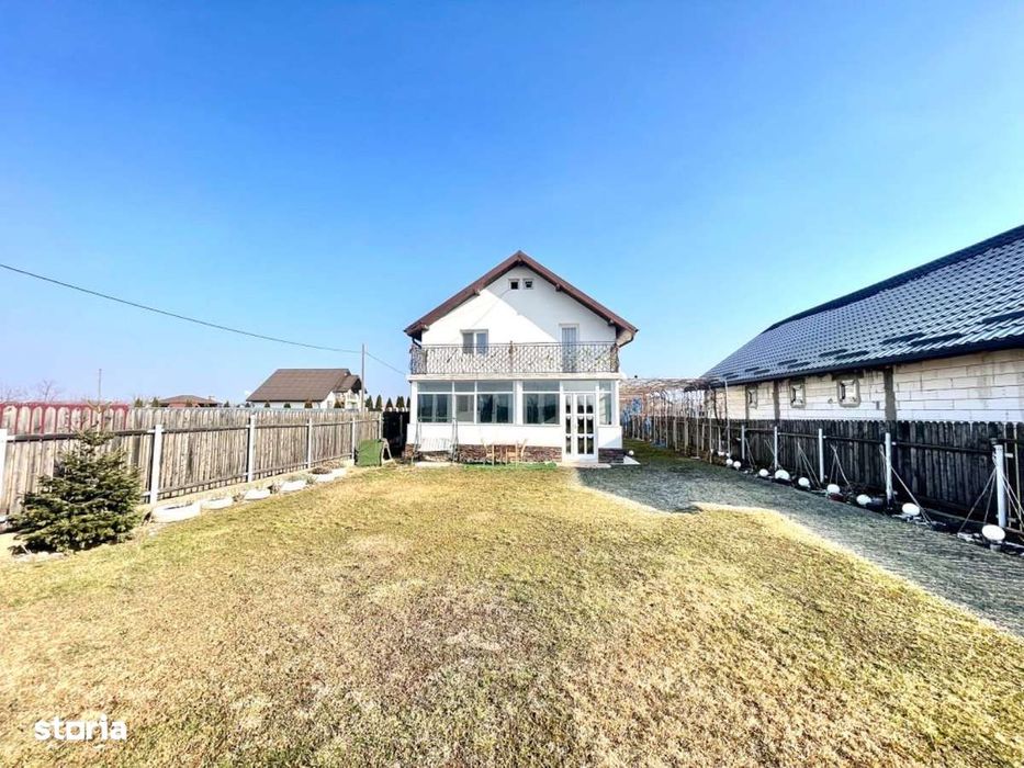 Vila P + M, teren 1200 mp Lilieci