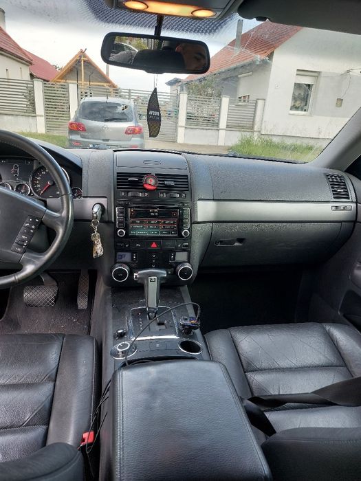 Volkswagen Touareg an 2009 3.0 TDI