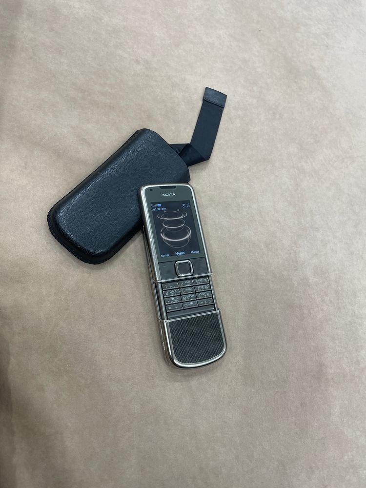Nokia 8800 arte Carbon