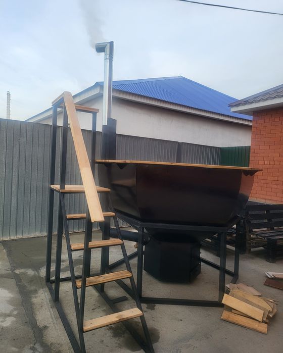 Сауна - баня, купель - чан на дровах, мангал, караоке, казан, самовар