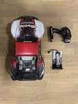Traxxas Slash 4x4 RTR + Acumulator!