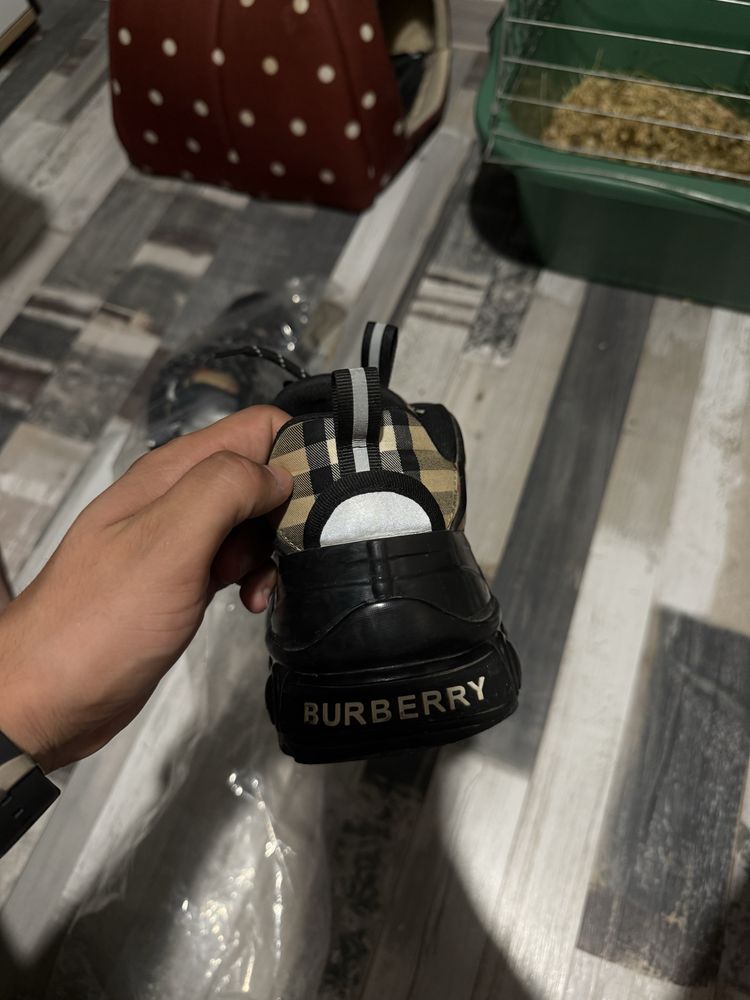 Burberry мъжки обувки 43