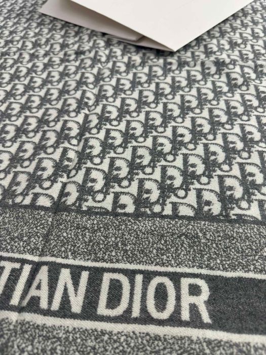 Dior-Оригинален чисто нов дамски есенно-зимен шал