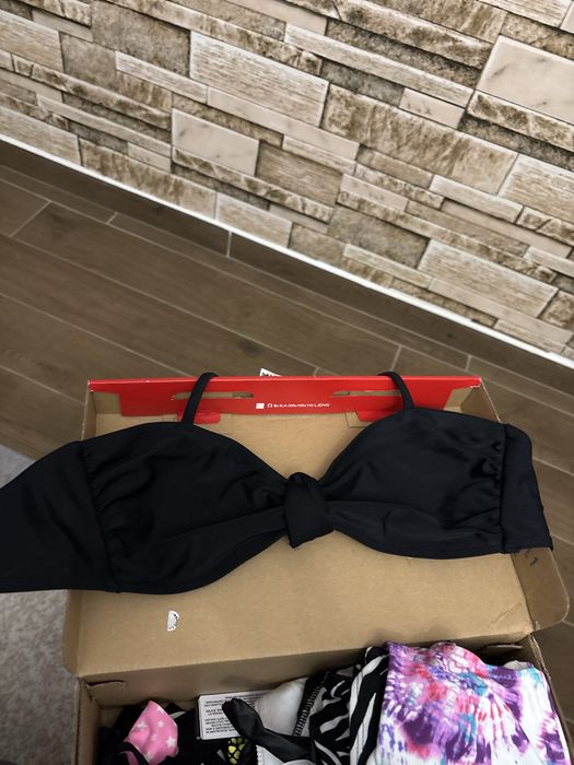 Vand sutien, model banda, nou, marime s, marime m