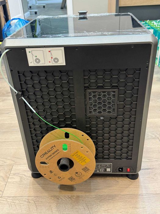 Creality K1 Max — профессиональный 3D-принтер в идеальном состоянии