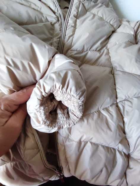 Geaca cu puf Rezerved