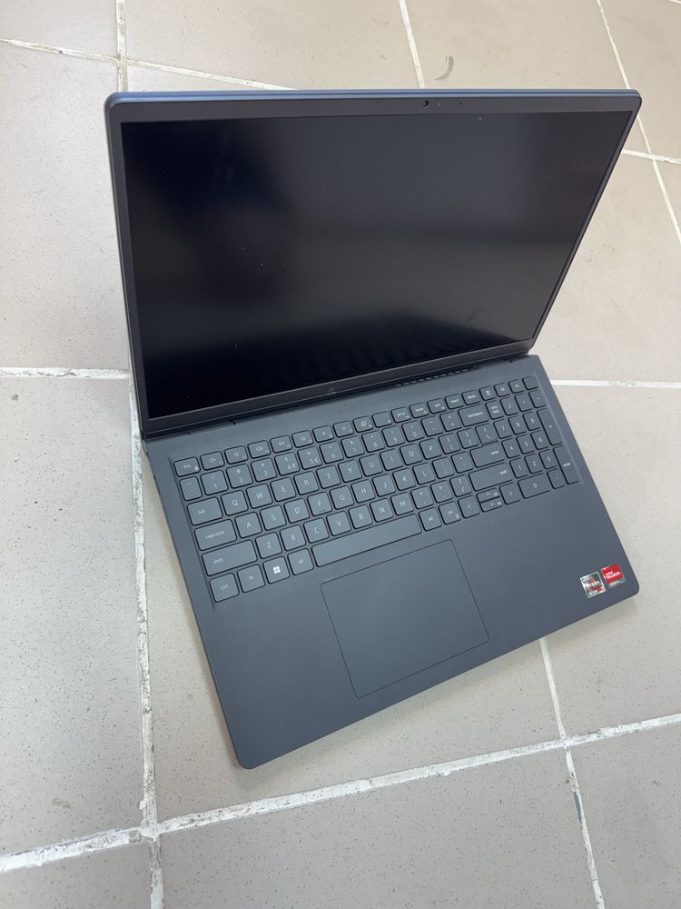 Лаптоп Dell Vostro 15 3535 - 15,6”, отличен