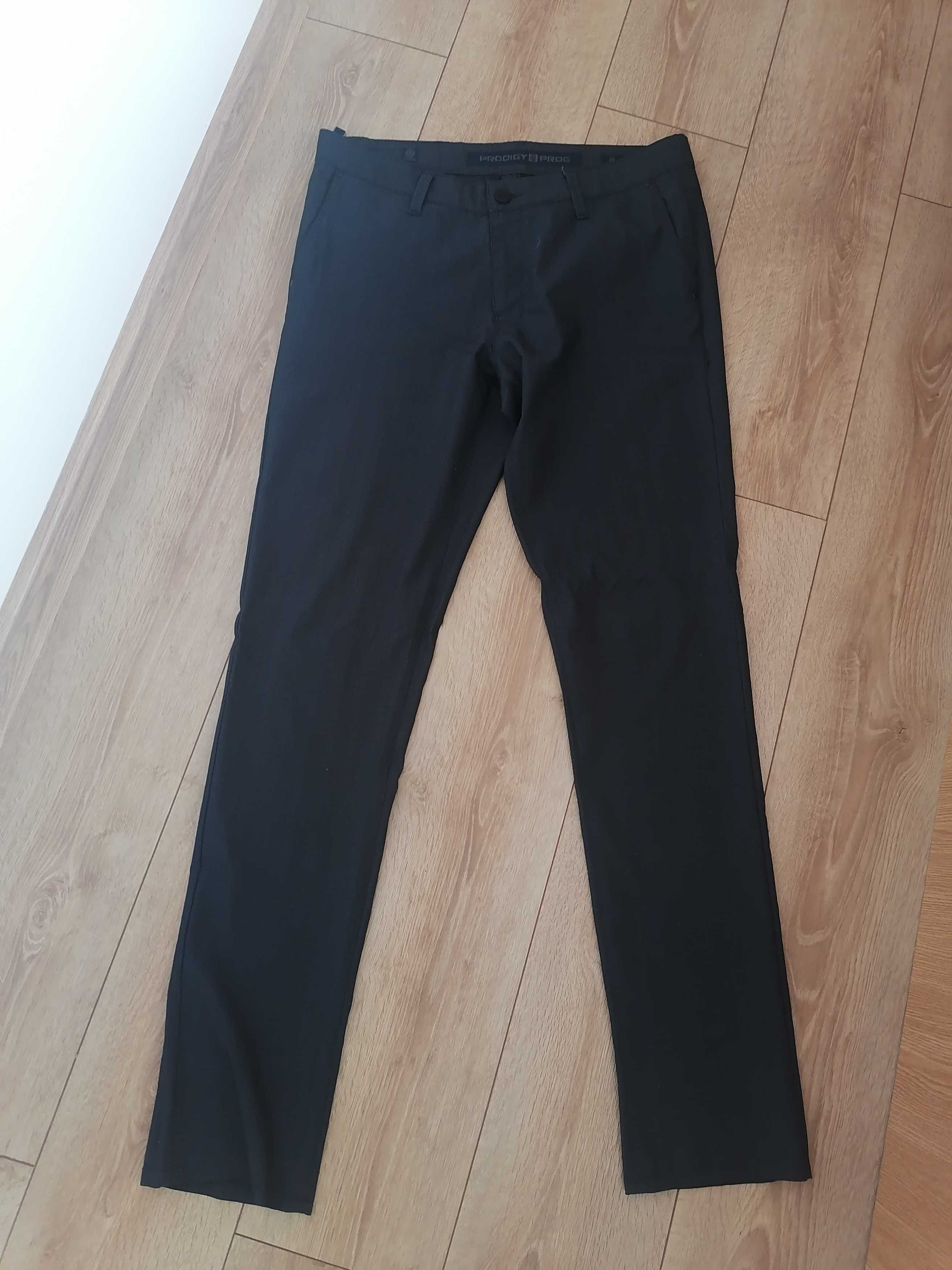 Pantaloni eleganți barbati