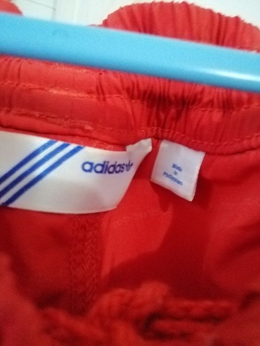 Pantaloni scurti Adidas model vechi retro dama marimea 36 S