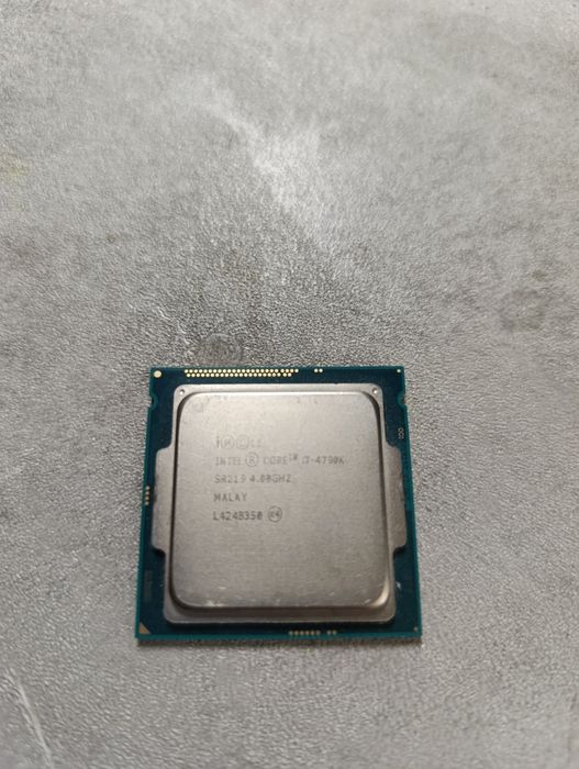 Vand procesor intel i7 4790k defect