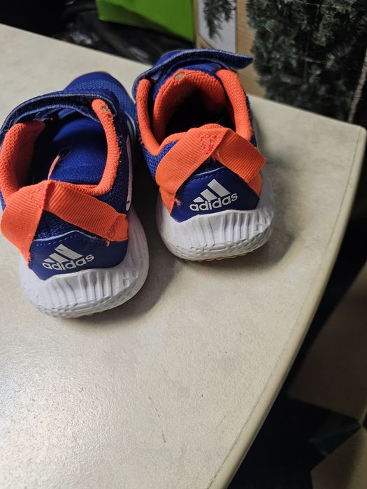 Adidas copii mărimea 29