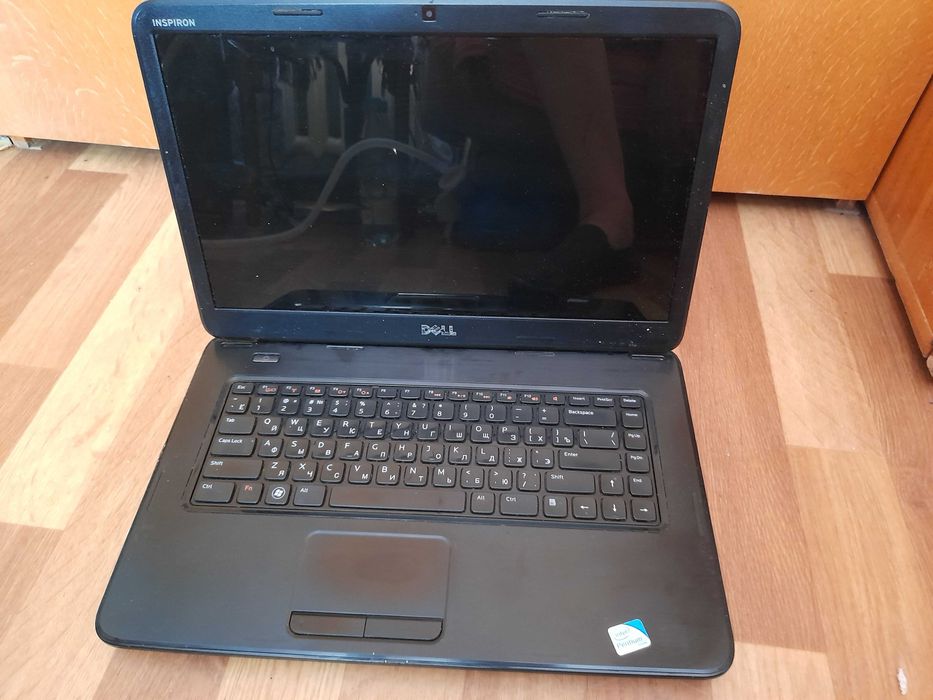 Продаю хороший ноутбук DELL 5050 Core i3-2370m.
