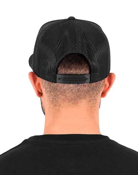 Sapca FLEXFIT trucker 2 culori rosu negru alb