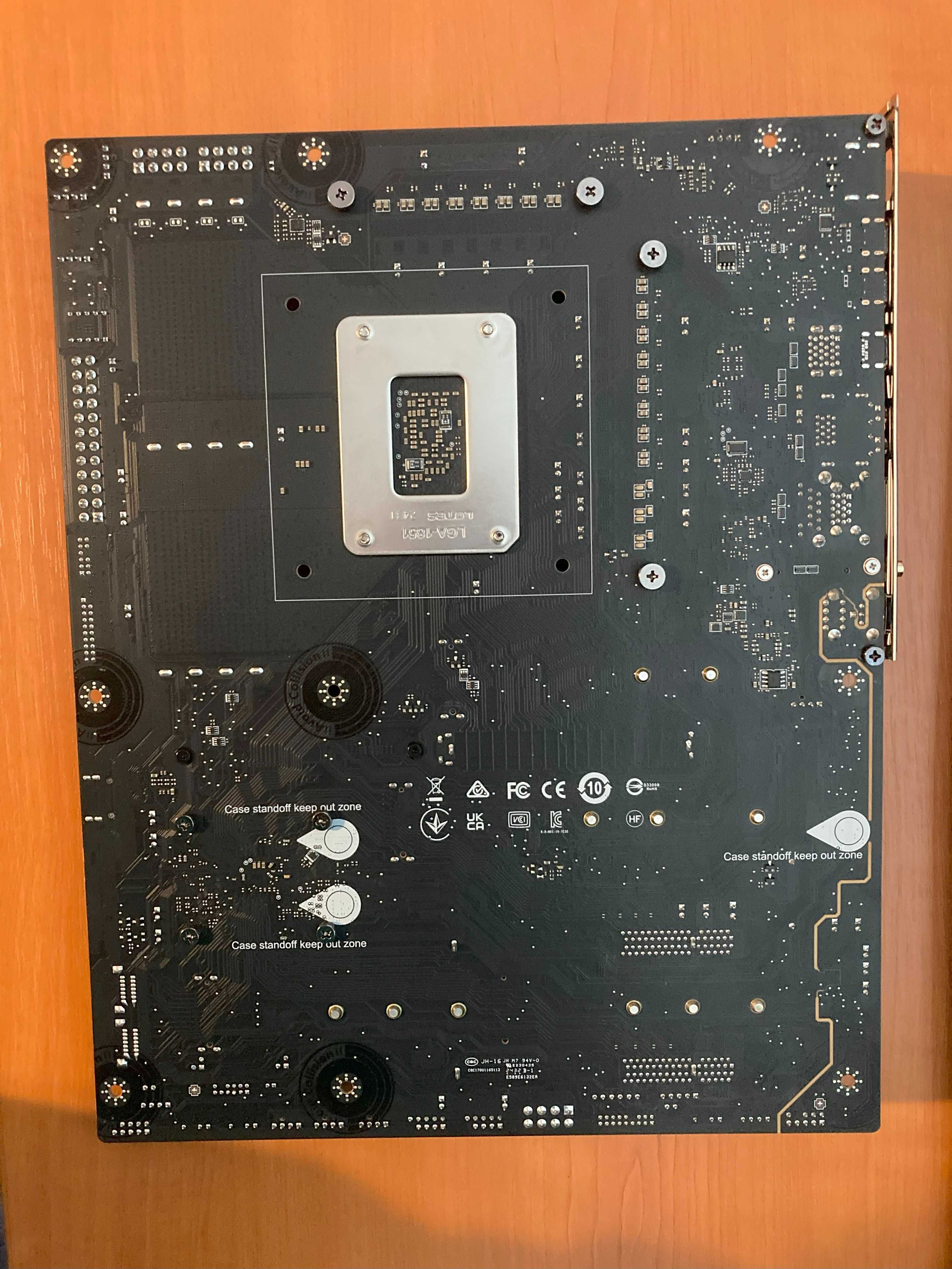 дъно MAG Z890 TOMAHAWK WIFI + процесор Intel Core Ultra 7 265K