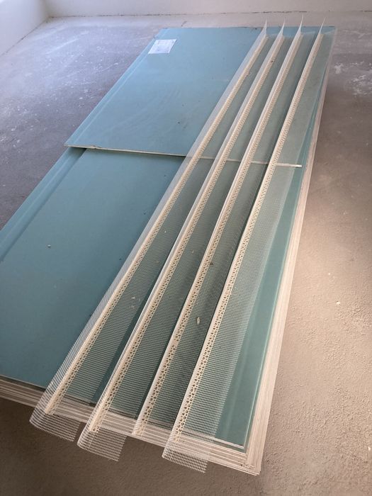 Materiale ramase din constructii rigips, distantier, pene, vata