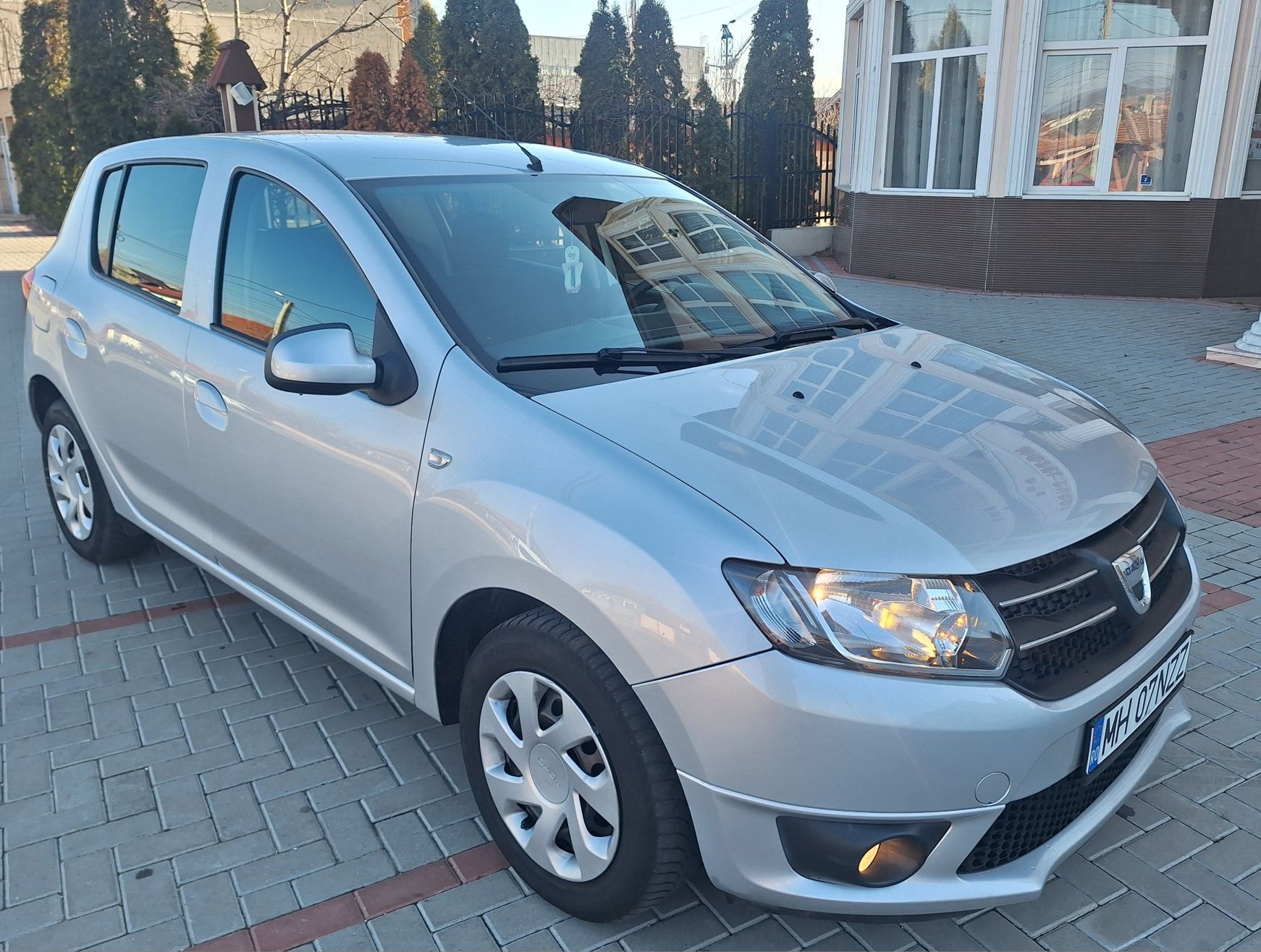 Dacia sandero 0.9 ,90cp 130.000km