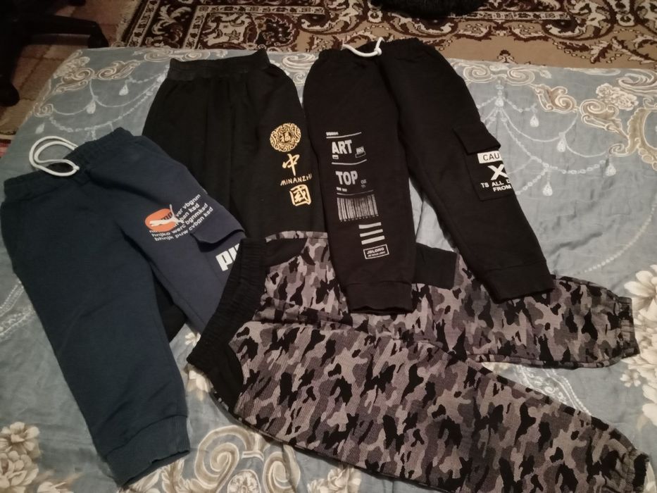 Продам детские брюки, джинсы.