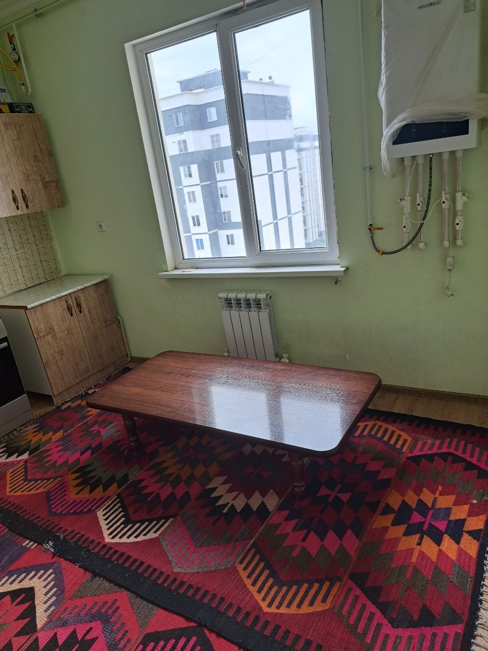 Samarqand Qorasuvda 2 xonali dom arzonga ijaraga beriladi