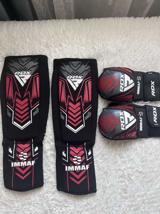 перчатки и футы rdx mma
