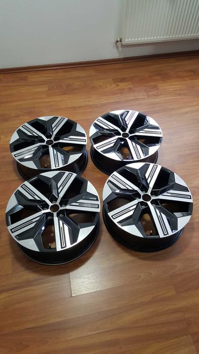 JanteRenaultMeganETechKoleosScenicEspaceAustralNisanXTrailAriya5X114.3