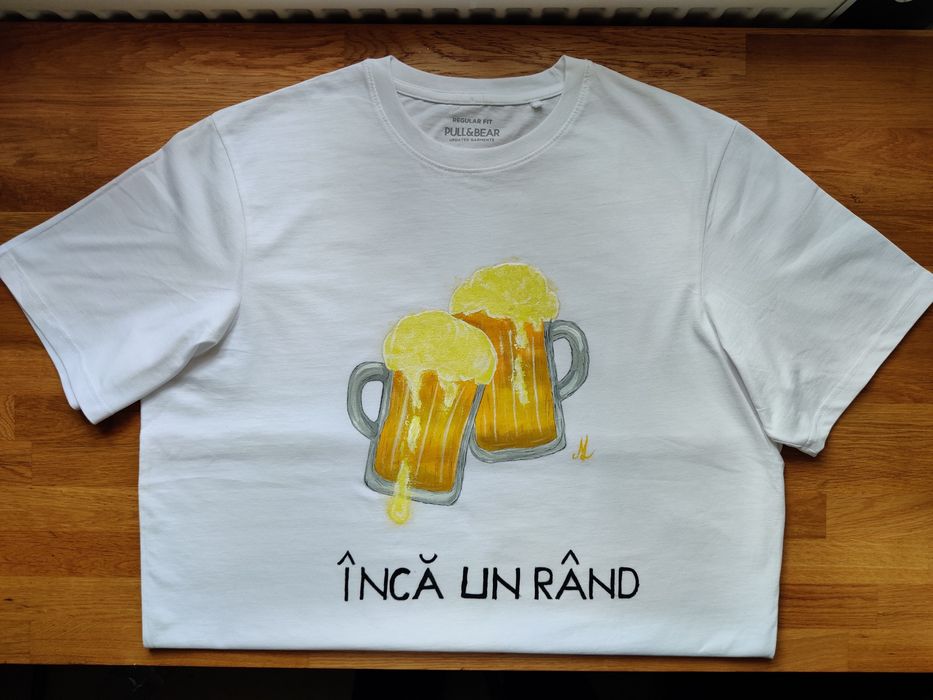 Tricouri pictate manual