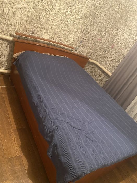 Продам кровать недорого !!
