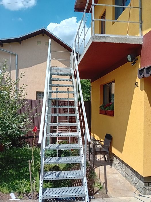 Scara metalica zincata facem și montaj
