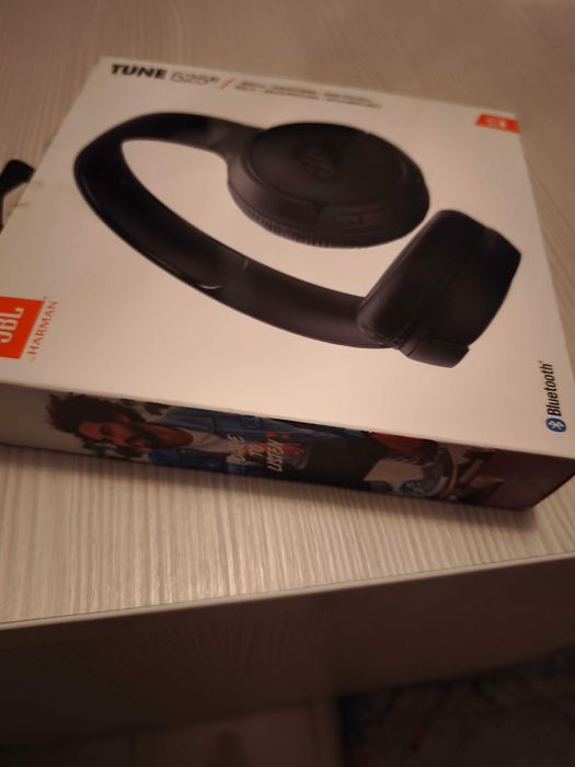 Casti JBL Tune 525BT