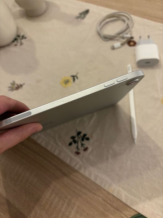 Ipad Pro 11 inch 2018, 64 Gb cu Apple Pencil