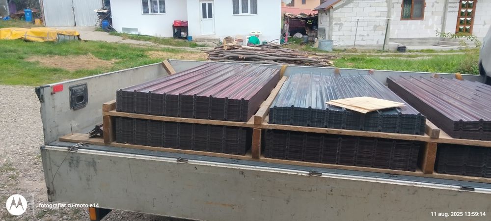 Tabla cutata de 0,4 preț 35  0,3 preț 25 lei0,2 preț 18 lei