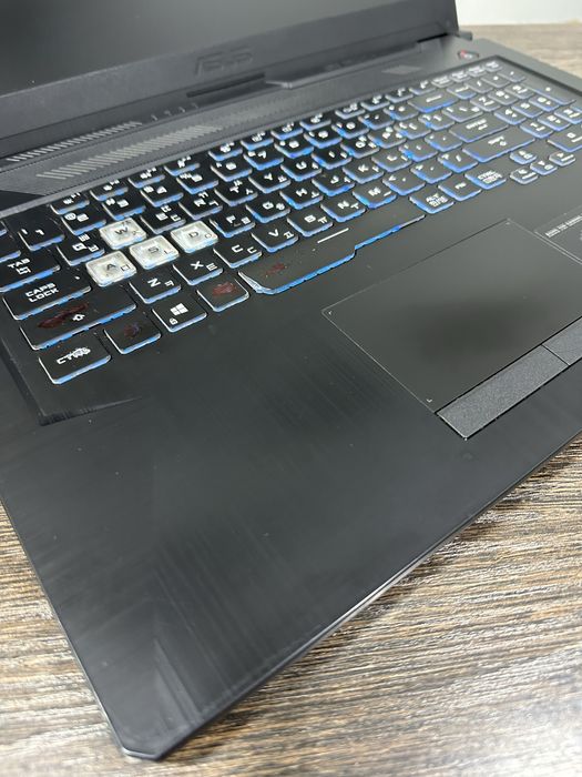 мощный 12-яденый ноутбук Asus Tuf Gaming F17, 1650 Ti 4Gb