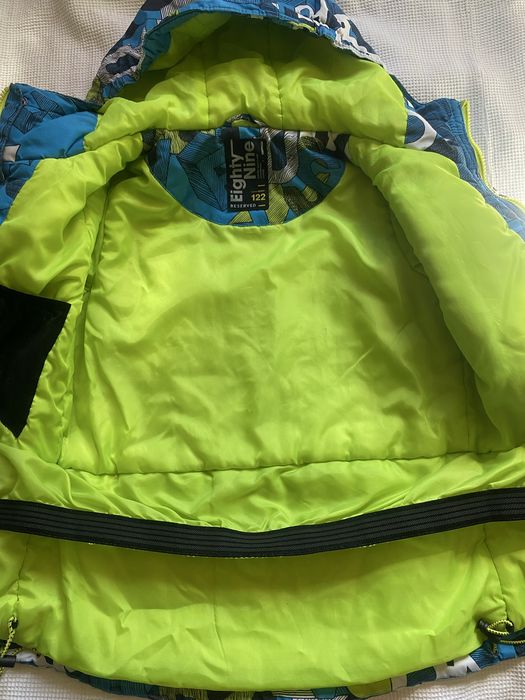 Яке, гащеризон и грейка 122 ръст