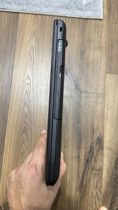 Laptop lenovo ideapad 100