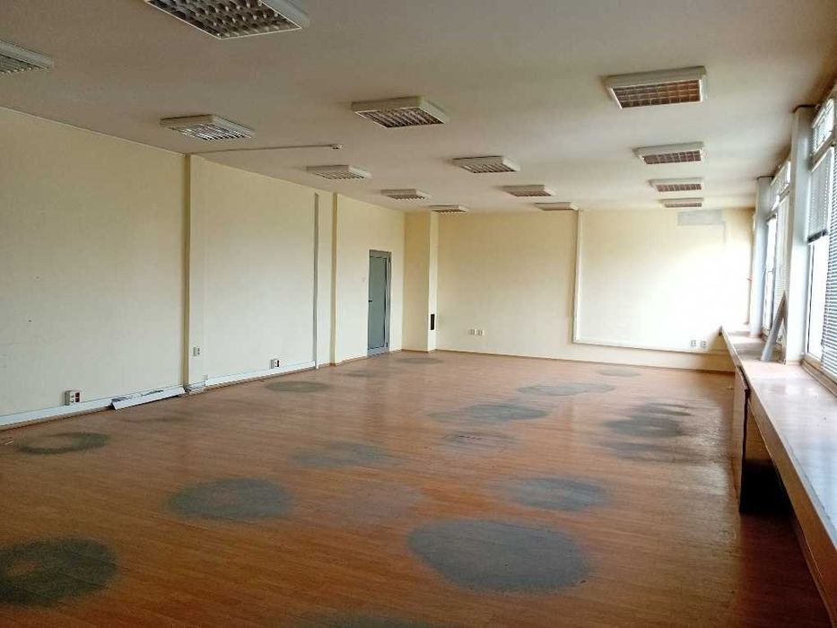 офис  в офис сграда на бул.Стамболийски