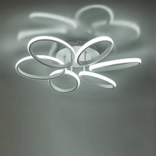 LED лампа MANFA бяла акрилна