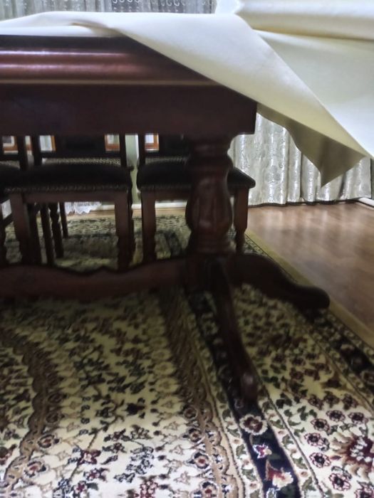 Продам стол со стульями