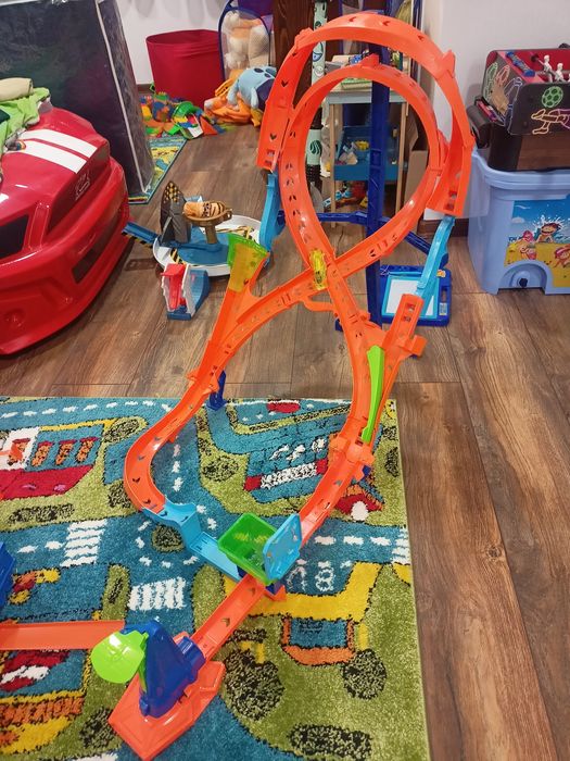 Hot wheels писти